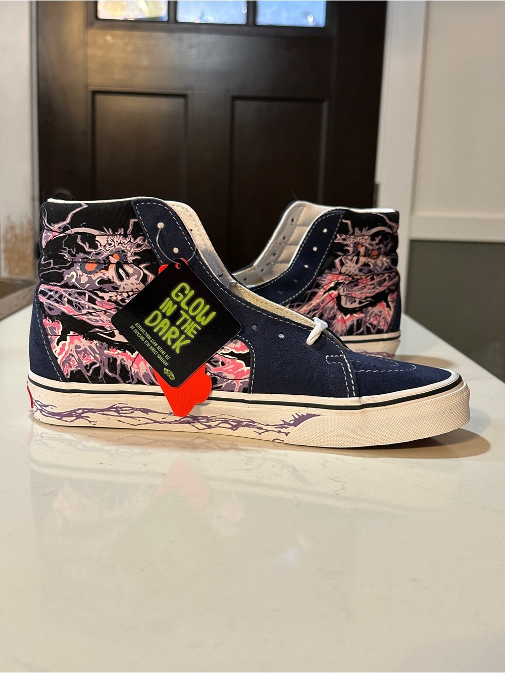 Vans Men's 6.5/Womens 8 SK8-Hi Zap Black/True White Glow in the Dark-VN0A5KRH96C